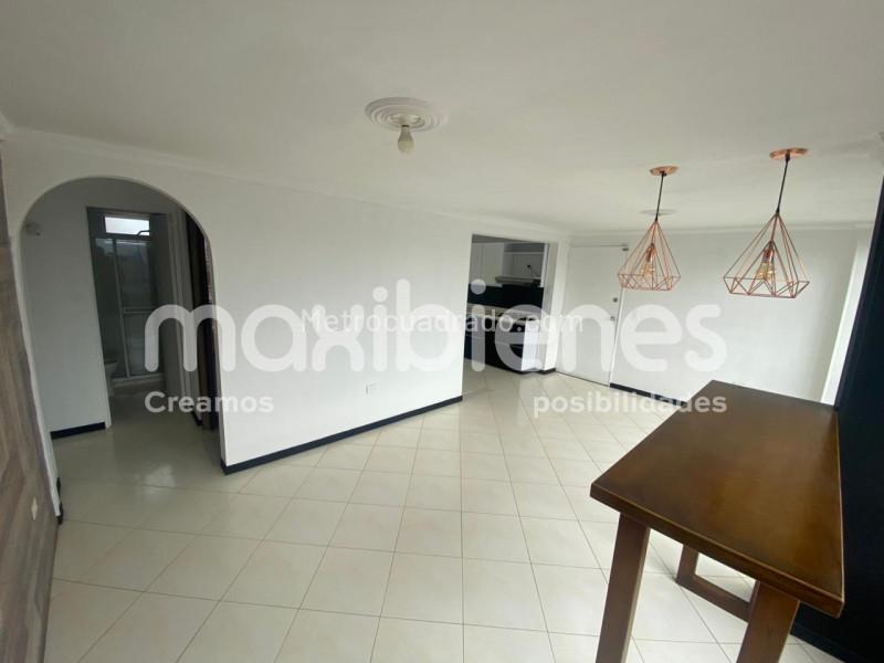 Apto de 3 Alcobas en La Loma del Indio (Terrazas de San Diego) - 8