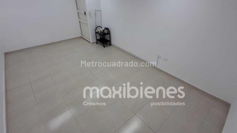 1BR Studio-Style House for Rent in Suramericana (Stratum 4) - 3