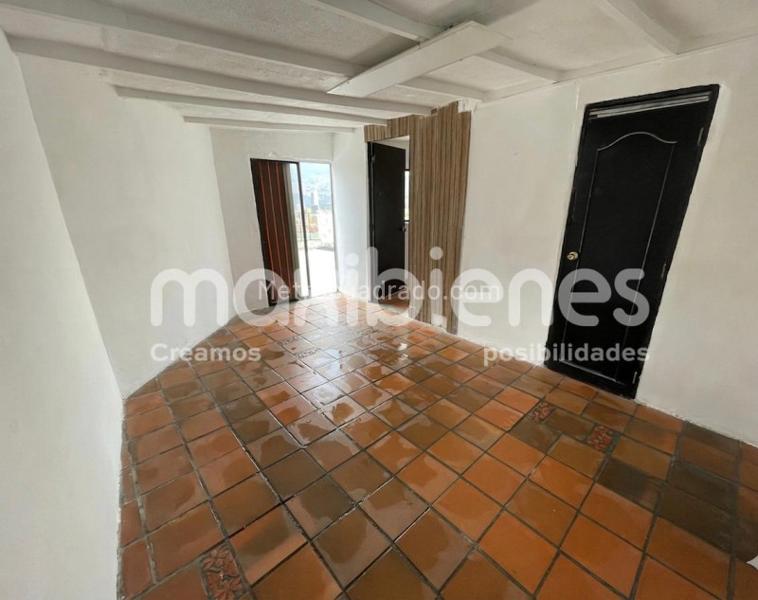 Functional 2BR Apartment in La Milagrosa - 6