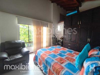 Casa de 3 alcobas en venta en Rodeo Alto, Medellín, 86 m² · foto 10 de 14
