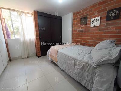 Apartamento de 2 alcobas en venta en San Antonio, Rionegro, 72 m² · foto 8 de 14