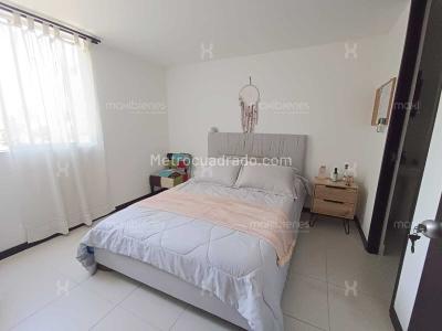 Apartamento de 2 alcobas en venta en San Antonio, Rionegro, 72 m² · foto 13 de 14