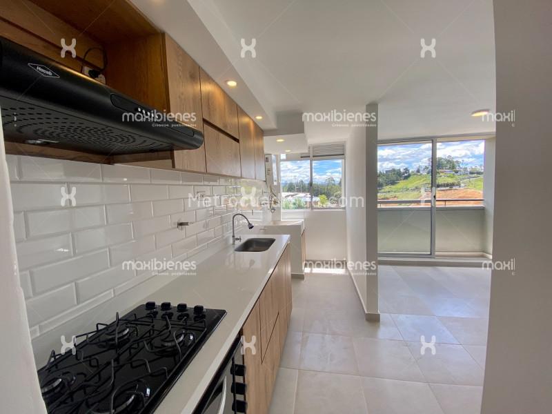 2BR Apartment in Alto Bonito (55 m²) - 4