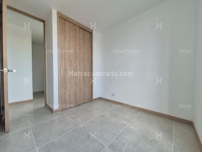 Apartamento de 3 alcobas en venta en Los Colegios, Rionegro, 76 m² · foto 9 de 18