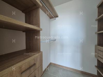 Apartamento de 3 alcobas en venta en Los Colegios, Rionegro, 76 m² · foto 14 de 18