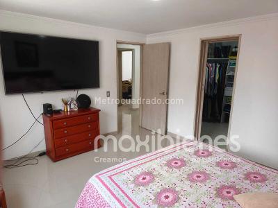 Apartamento de 4 alcobas en venta en Simon Bolivar, Medellín, 158 m² · foto 5 de 11