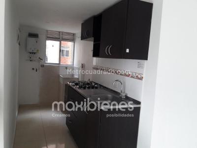 Apartamento de 2 alcobas en venta en San Martin, Bello, 37 m² · foto 5 de 9