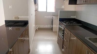 Apartamento de 2 alcobas en arriendo en Los Colegios, Rionegro, 79 m² · foto 5 de 13