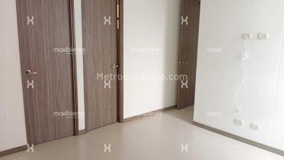 Apartamento de 2 alcobas en arriendo en Los Colegios, Rionegro, 79 m² · foto 8 de 13