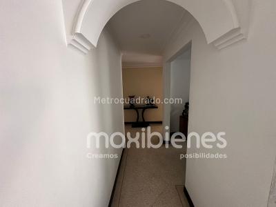 Apartamento en venta en Laureles, Medellín · foto 4 de 5