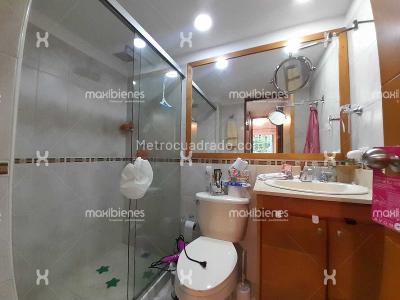 Apartamento en arriendo en Castropol, Medellín · foto 11 de 15