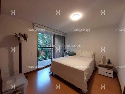 Apartamento en arriendo en Castropol, Medellín · foto 9 de 15