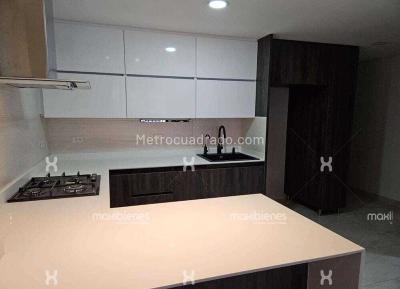 Apartamento de 2 alcobas en arriendo en El Nogal, Medellín, 96 m² · foto 5 de 16
