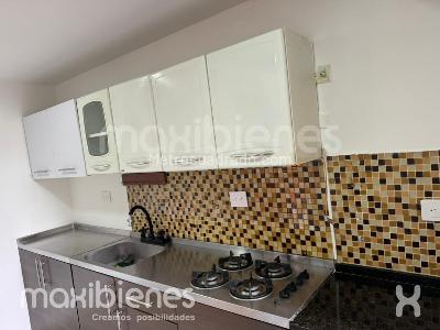 Apartamento de 3 alcobas en venta en Belen Loma De Los Bernal, Medellín, 80 m² · foto 6 de 20