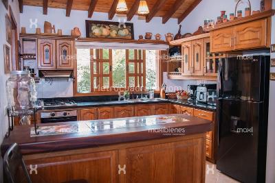 Casa de 4 alcobas en venta en La Catolica, Rionegro, 200 m² · foto 3 de 16