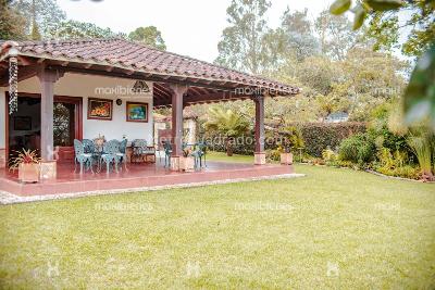 Casa de 4 alcobas en venta en La Catolica, Rionegro, 200 m² · foto 15 de 16