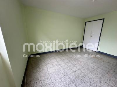Apartamento de 3 alcobas en venta en La Candelaria, Medellín, 160 m² · foto 2 de 15
