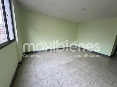 Apartamento de 3 alcobas en venta en La Candelaria, Medellín, 160 m² · foto 7 de 15