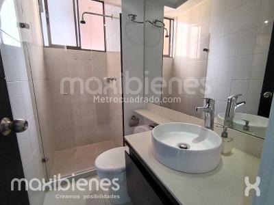 Apartamento en arriendo en Los Balsos, Medellín · foto 11 de 15