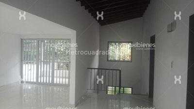 Casa de 3 alcobas en arriendo en El Velodromo, Medellín, 150 m² · foto 12 de 14