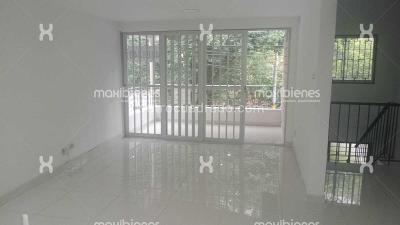 Casa de 3 alcobas en arriendo en El Velodromo, Medellín, 150 m² · foto 9 de 14