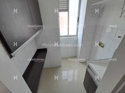 Apartamento de 3 alcobas en arriendo en Calasanz, Medellín, 90 m² · foto 10 de 20