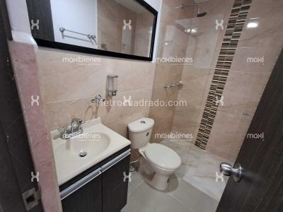 Apartamento de 3 alcobas en arriendo en Calasanz, Medellín, 90 m² · foto 12 de 20