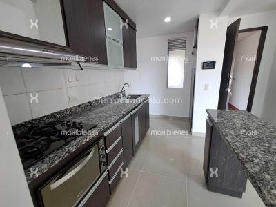 Apartamento de 3 alcobas en arriendo en Calasanz, Medellín, 90 m² · foto 16 de 20