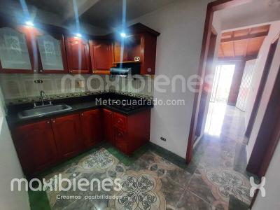 Casa de 4 alcobas en venta en Niquia, Bello, 90 m² · foto 3 de 20