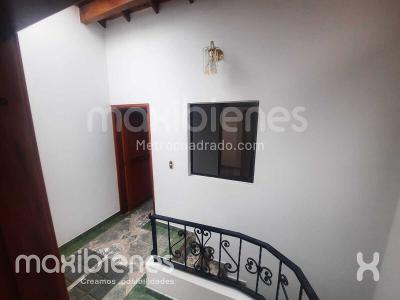 Casa de 4 alcobas en venta en Niquia, Bello, 90 m² · foto 6 de 20