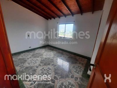 Casa de 4 alcobas en venta en Niquia, Bello, 90 m² · foto 10 de 20