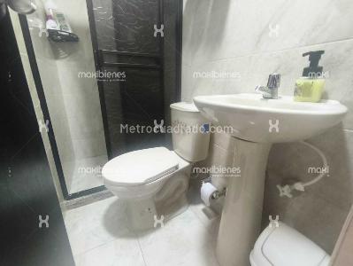 Apartamento en venta en Pajarito, Medellín · foto 6 de 10