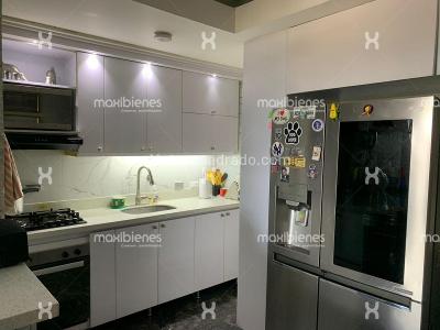 Apartamento de 3 alcobas en venta en Cabañas, Bello, 54 m² · foto 2 de 12