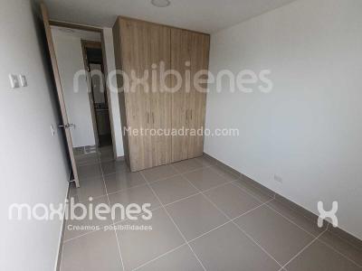 Apartamento de 3 alcobas en arriendo en Los Colores, Medellín, 110 m² · foto 14 de 20