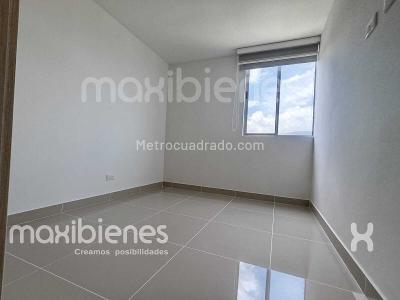 Apartamento de 3 alcobas en arriendo en Los Colores, Medellín, 110 m² · foto 15 de 20