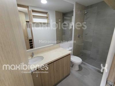 Apartamento de 3 alcobas en arriendo en Los Colores, Medellín, 110 m² · foto 19 de 20