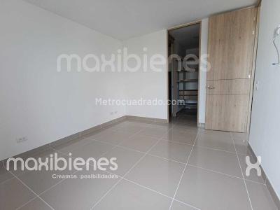 Apartamento de 3 alcobas en arriendo en Los Colores, Medellín, 110 m² · foto 9 de 20