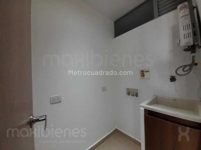 Apartamento de 3 alcobas en arriendo en Los Balsos, Medellín, 80 m² · foto 11 de 17
