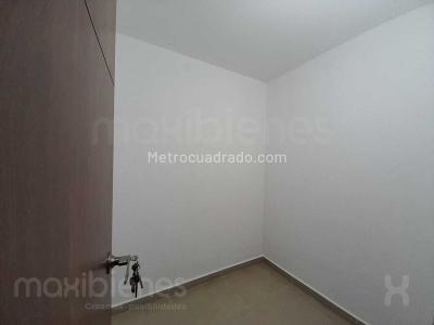 Apartamento de 3 alcobas en arriendo en Los Balsos, Medellín, 80 m² · foto 15 de 17