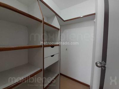 Apartamento en arriendo en El Tesoro, Medellín · foto 12 de 16