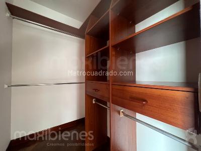 Apartamento de 2 alcobas en arriendo en Patio Bonito, Medellín, 60 m² · foto 9 de 15