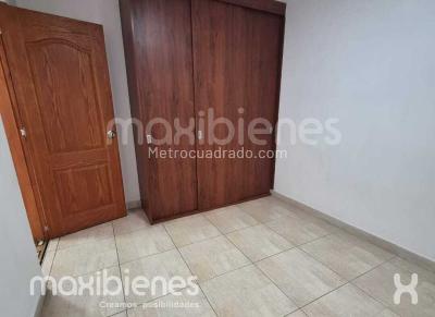 Apartamento en venta en La America, Medellín · foto 3 de 11