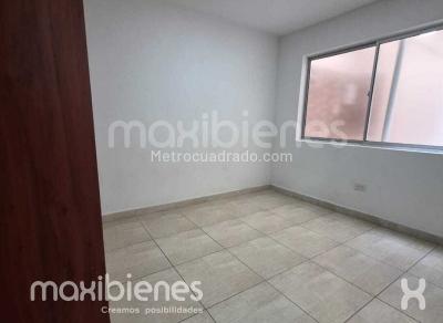 Apartamento en venta en La America, Medellín · foto 4 de 11