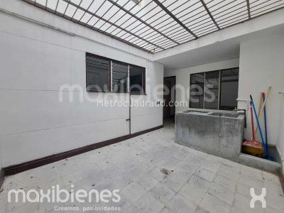 Casa de 4 alcobas en venta en Boston, Medellín, 130 m² · foto 13 de 20
