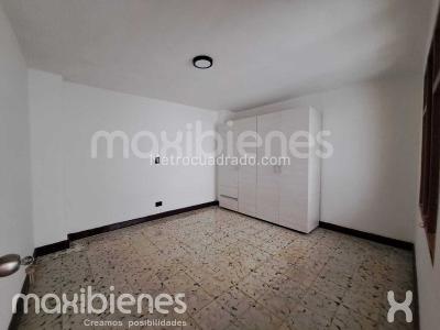 Casa de 4 alcobas en venta en Boston, Medellín, 130 m² · foto 14 de 20