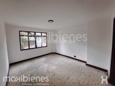 Casa de 4 alcobas en venta en Boston, Medellín, 130 m² · foto 18 de 20