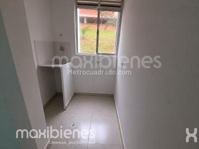 Apartamento de 3 alcobas en venta en Niquia, Bello, 49 m² · foto 6 de 17