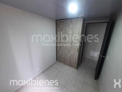 Apartamento de 3 alcobas en venta en Niquia, Bello, 49 m² · foto 12 de 17
