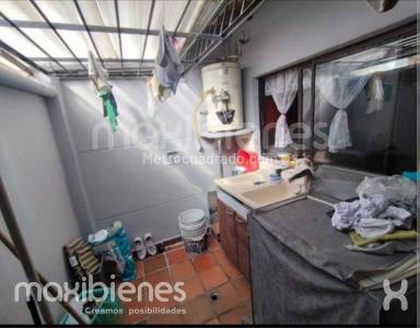 Apartamento en venta en La Floresta, Medellín · foto 11 de 16