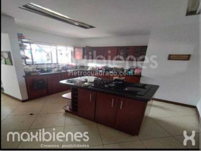 Apartamento en venta en La Floresta, Medellín · foto 4 de 16